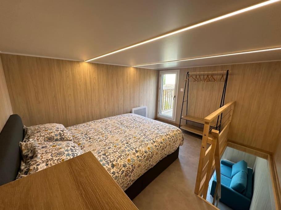 La Vie Est Belle Holiday home